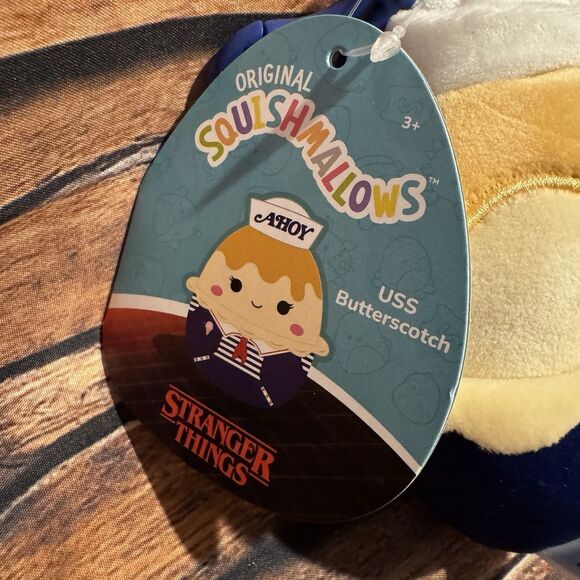 Stranger Things Ahoy USS Butterscotch Squishmallows Clip On Plush Backpack Keys - Picture 5 of 11